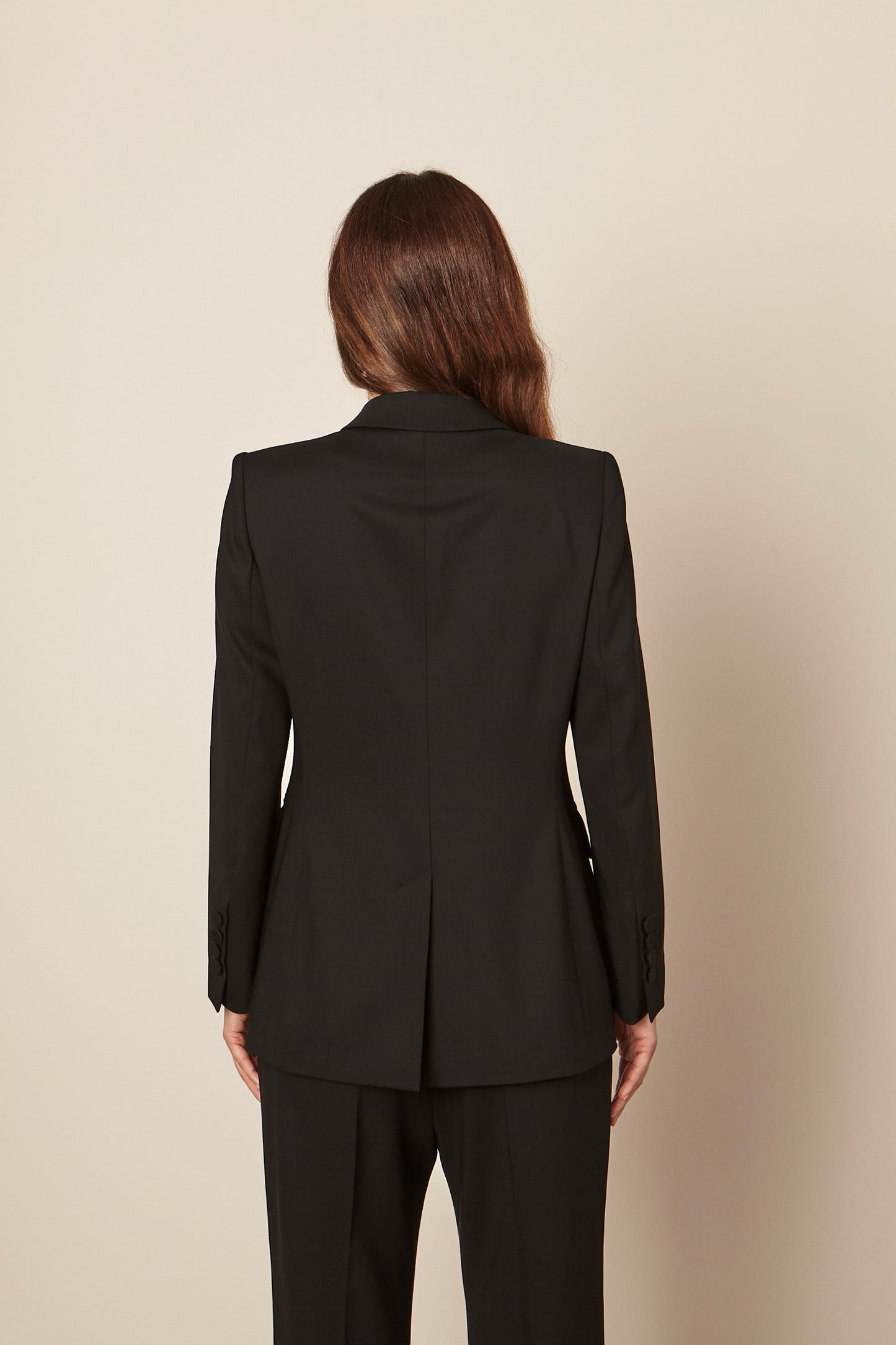 Hosenanzug Damen Business mit tailliertem Blazer in Schwarz